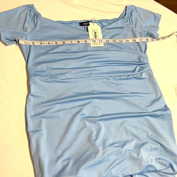 Molliya Powder Blue Long Gown MEDIUM NWT - Picture 8 of 14